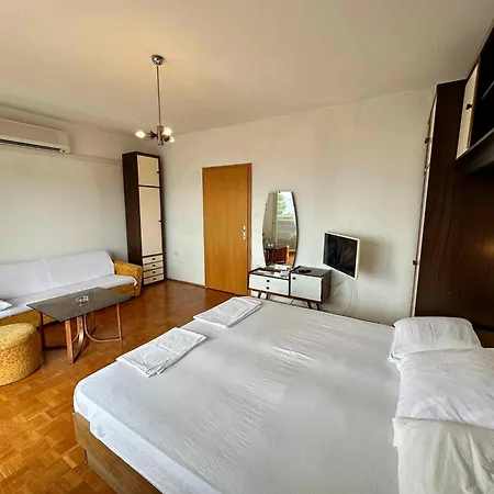 Apartmán In 41599 *