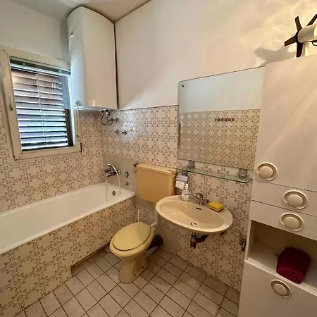 In 41599 Daire Crikvenica
